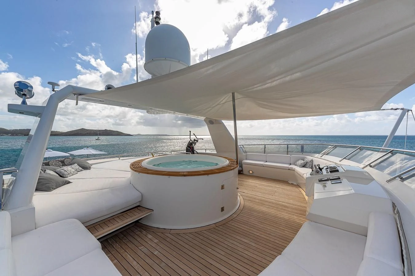 a boat with a round object on the front aboard KARTAL YUVASI Yacht for Charter