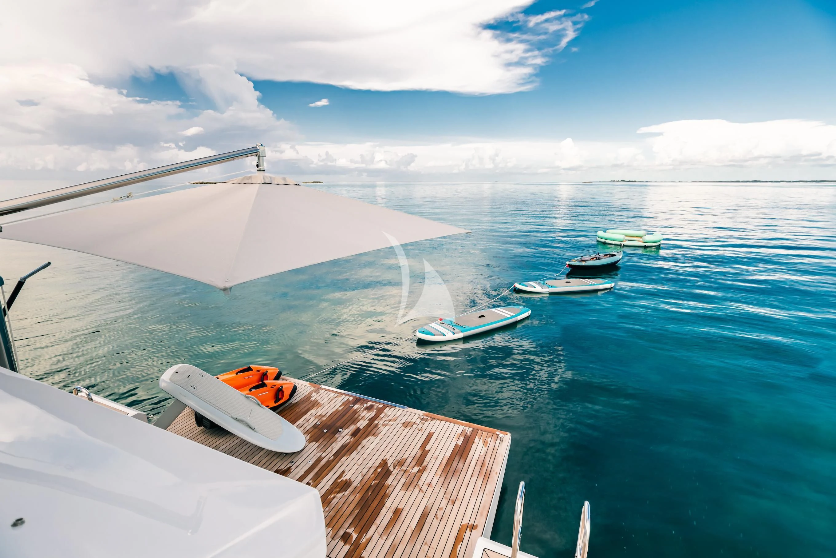 boats on the water aboard MAREA LA NAUTICA Yacht for Sale