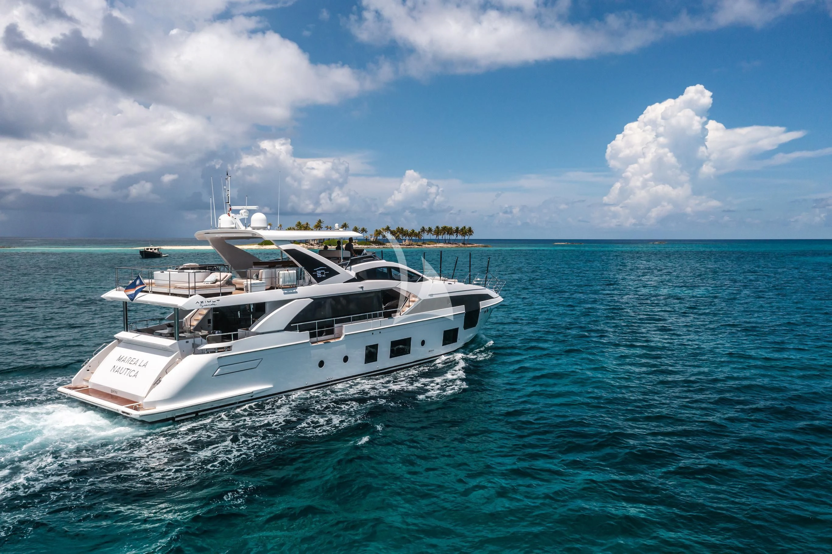 a boat on the water aboard MAREA LA NAUTICA Yacht for Sale
