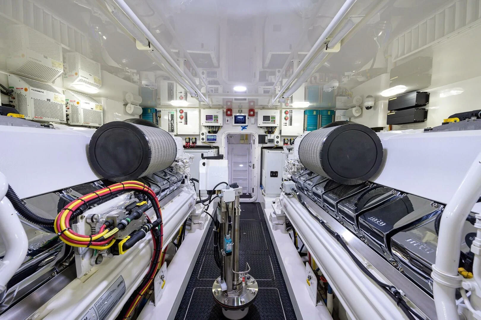 a room with machines aboard SURFBUM Yacht for Sale