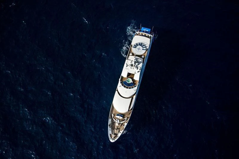 graphical user interface aboard QUEEN MIRI Yacht for Sale