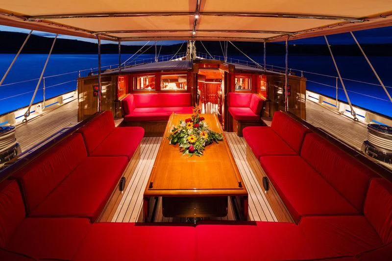 inside of a train aboard KAMAXITHA Yacht for Sale