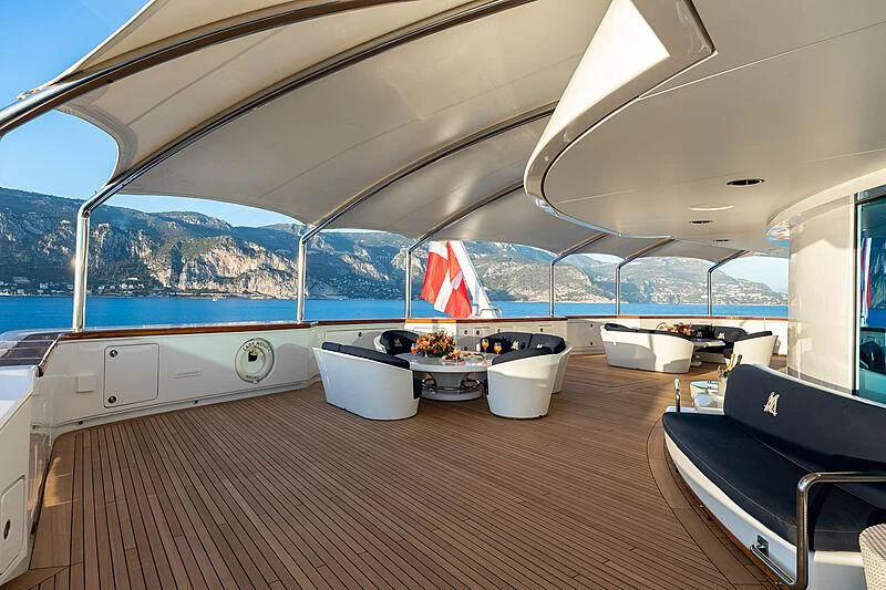 inside of a boat aboard LADY MOURA Yacht for Sale