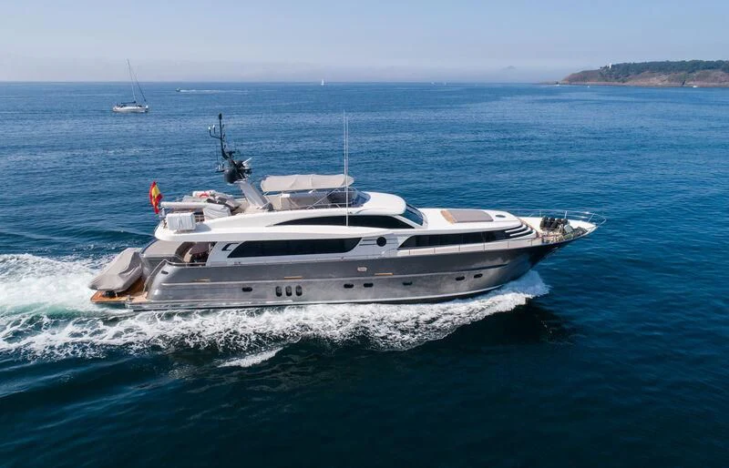 a boat on the water aboard O NOSO UNO Yacht for Sale