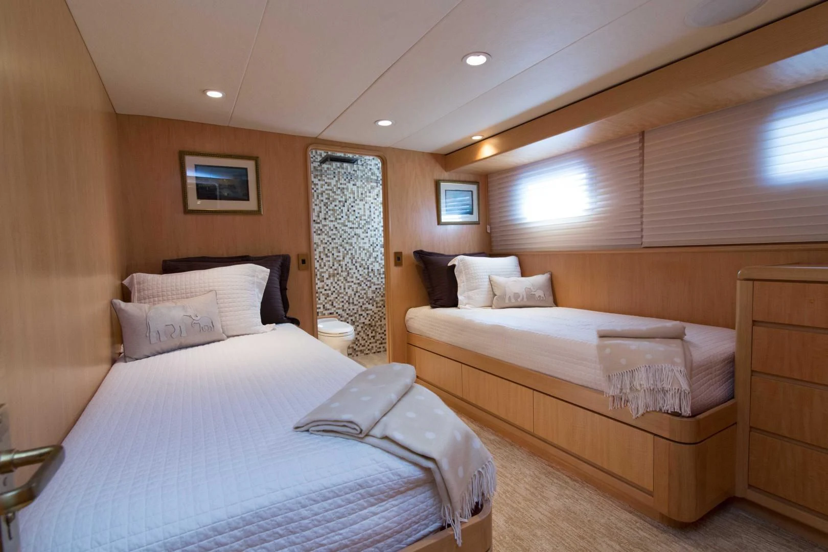 a room with two beds aboard MALDAU Yacht for Sale
