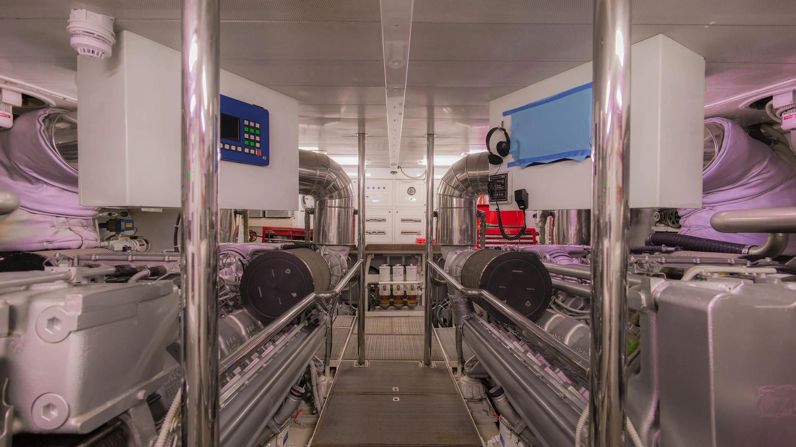 a room with machines aboard AVELINE Yacht for Sale