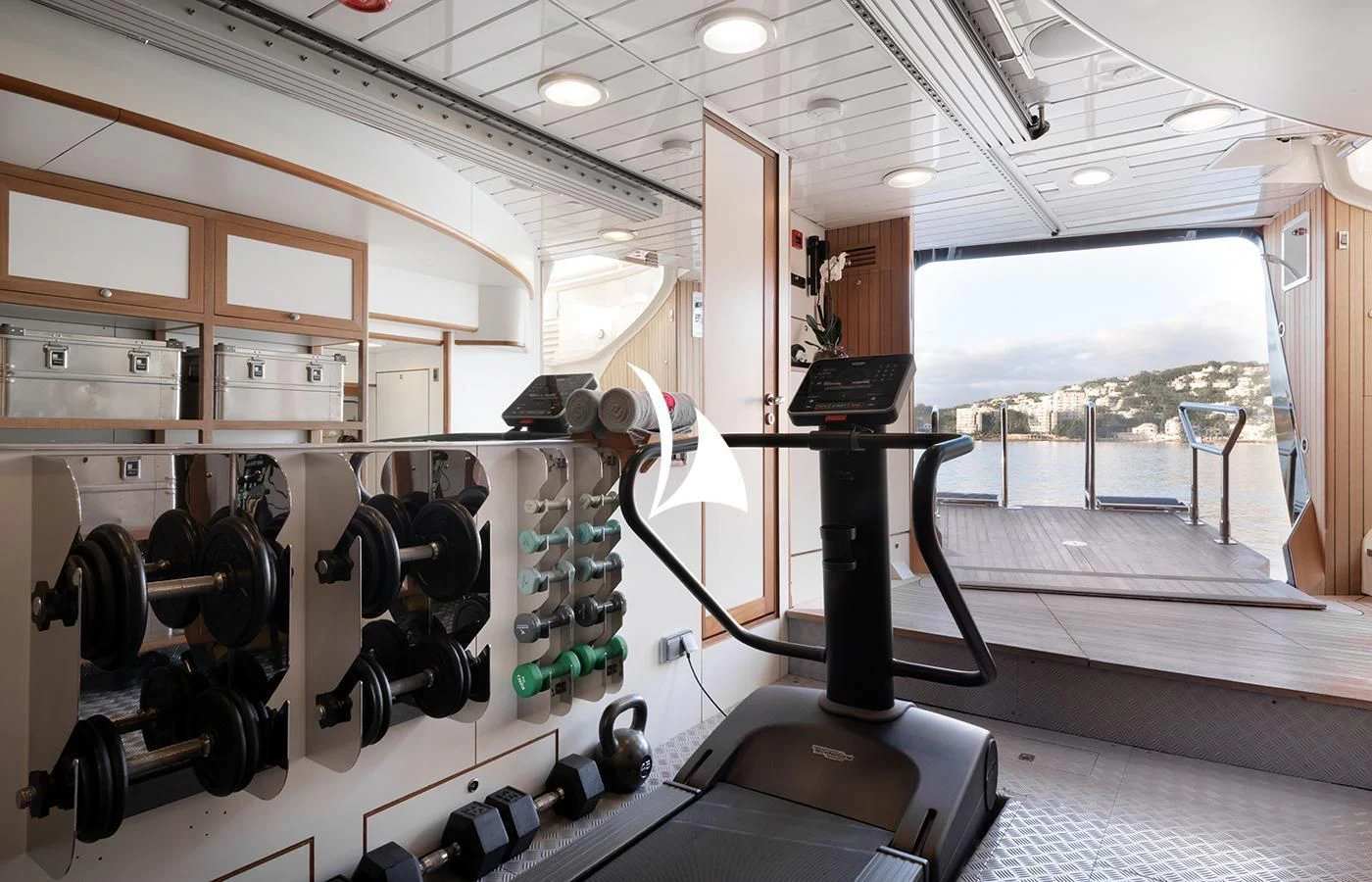 a gym with equipment aboard ASAHI Yacht for Sale
