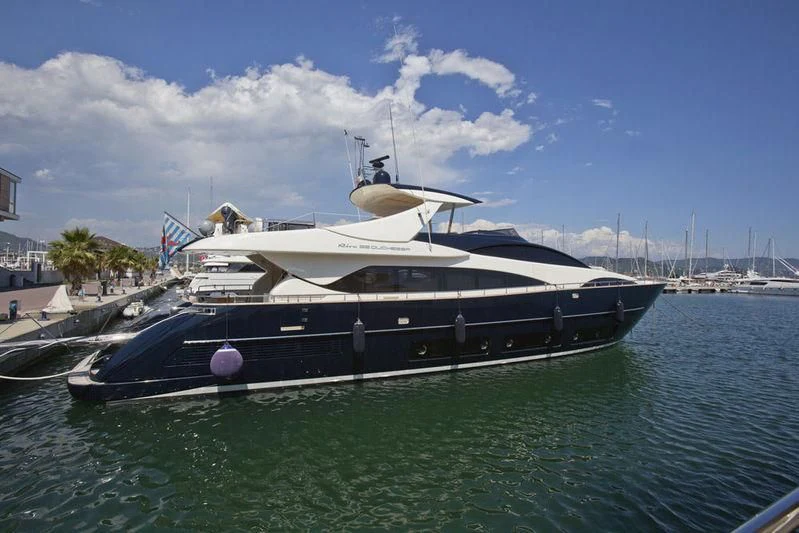 a boat in the water aboard ANYTHING GOES IV Yacht for Sale
