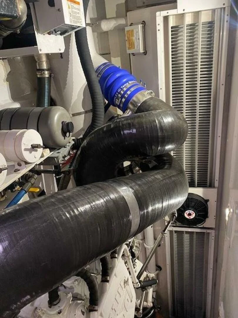 a machine with a metal pipe aboard STABILIZED Yacht for Sale