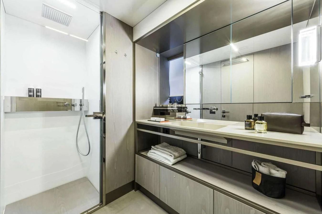 a bathroom with a large countertop aboard LADY G Yacht for Sale