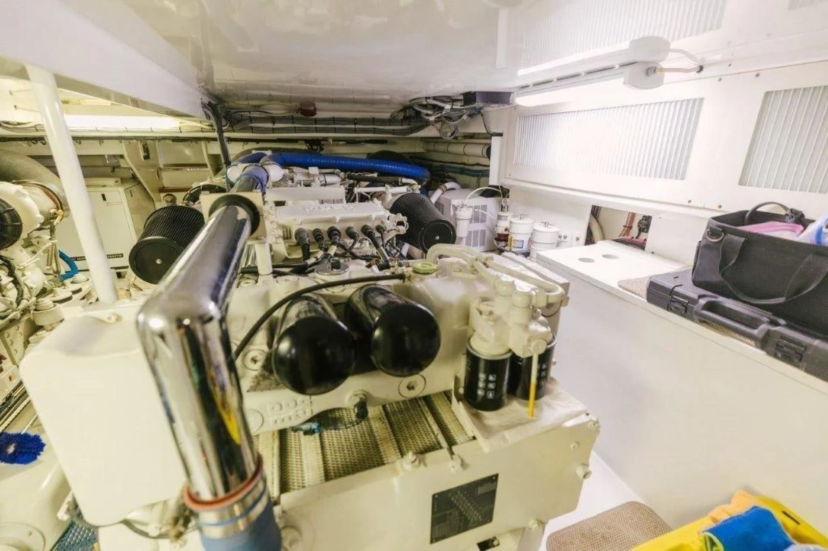 a machine with a large lens aboard PULLIN WIRE Yacht for Sale