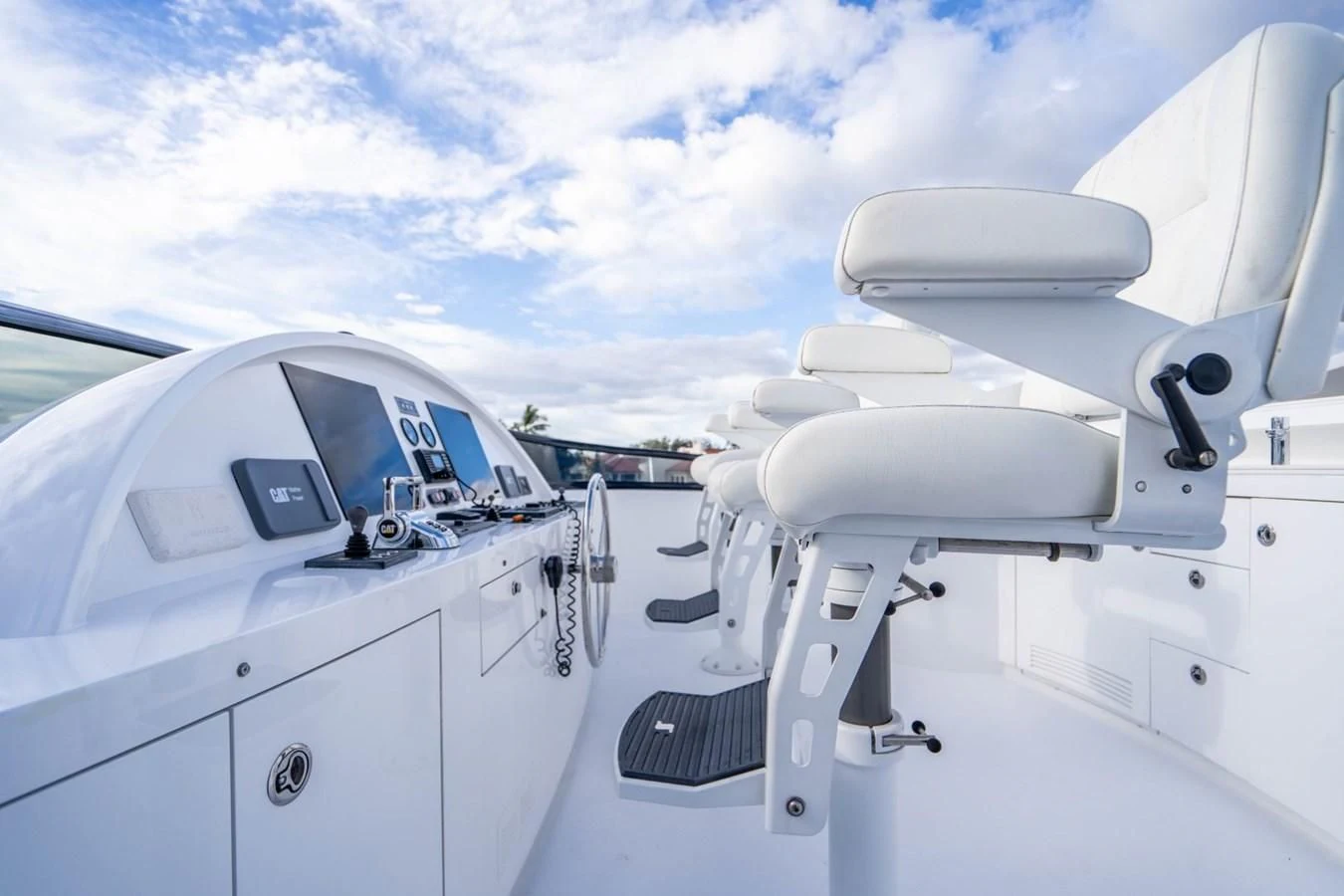 the cockpit of a plane aboard TRUE NORTH Yacht for Sale