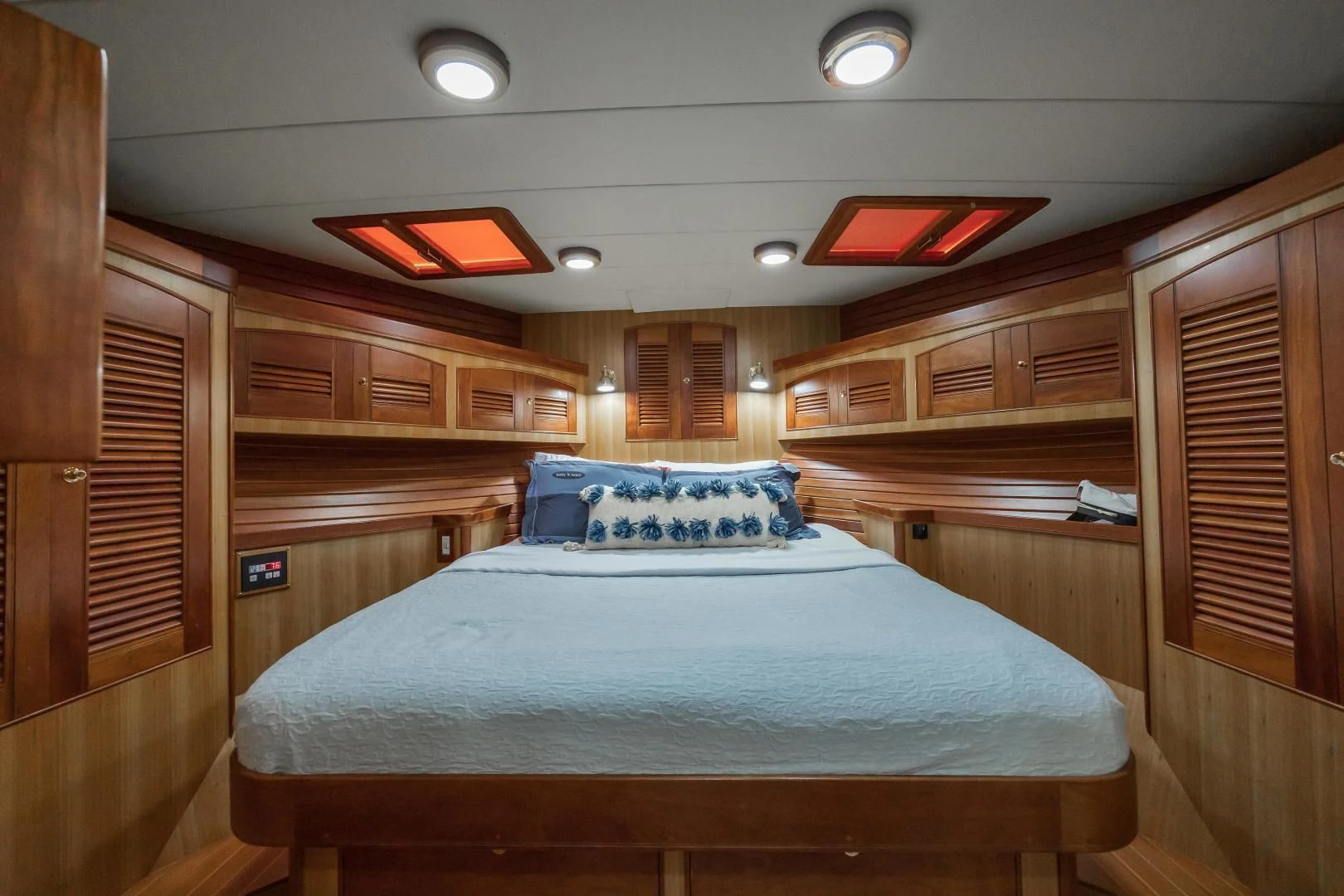 a bed in a cabin aboard DISCONNECTED Yacht for Sale