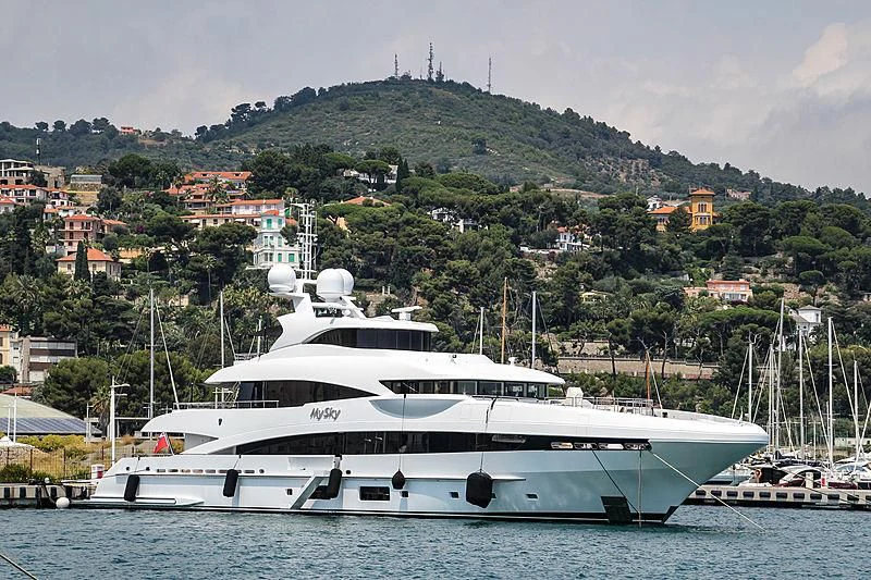 a boat in the water aboard PEARL Yacht for Sale