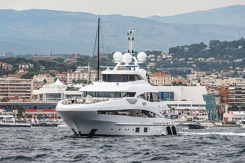 a white boat in the water aboard PEARL Yacht for Sale