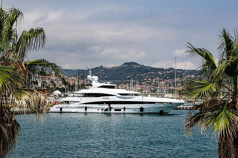 a white boat in the water aboard PEARL Yacht for Sale