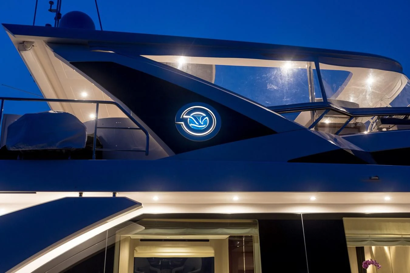 a building with a blue sky aboard CAPTAIN MORGAN II Yacht for Sale
