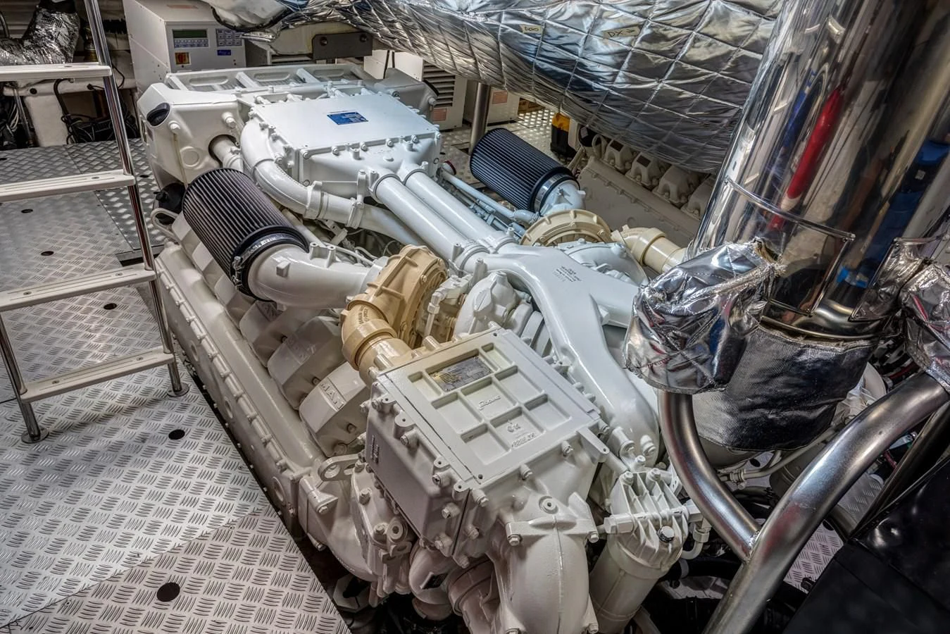 a machine with a large piece of equipment on it aboard CAPTAIN MORGAN II Yacht for Sale