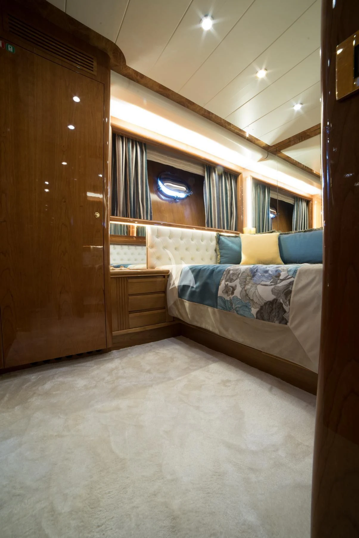 a bed in a room aboard D'ARISTOTELIS Yacht for Sale