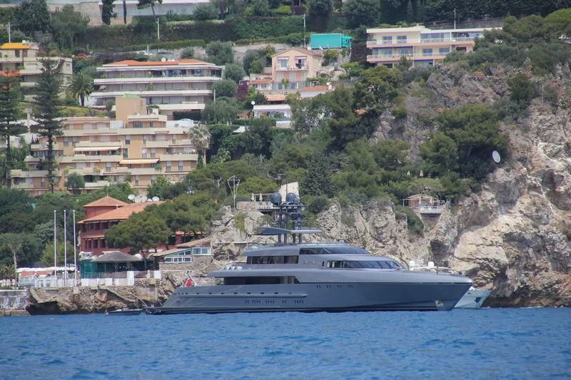 a boat on the water aboard SILVER FAST Yacht for Sale