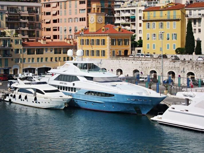 boats in the water aboard KING LOUIS Yacht for Sale