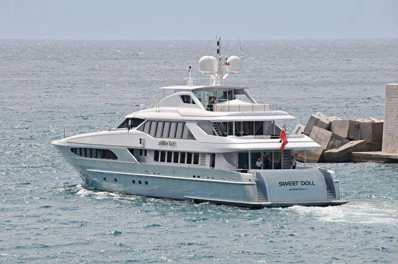 a boat in the water aboard KING LOUIS Yacht for Sale