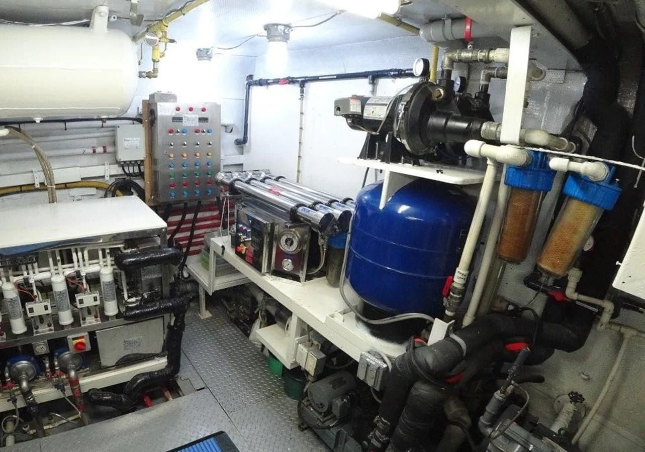 a room with several machines aboard AGA 6 Yacht for Sale