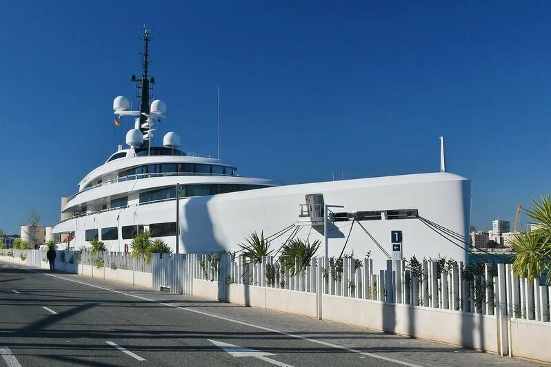 a large white building aboard VAVA II Yacht for Sale