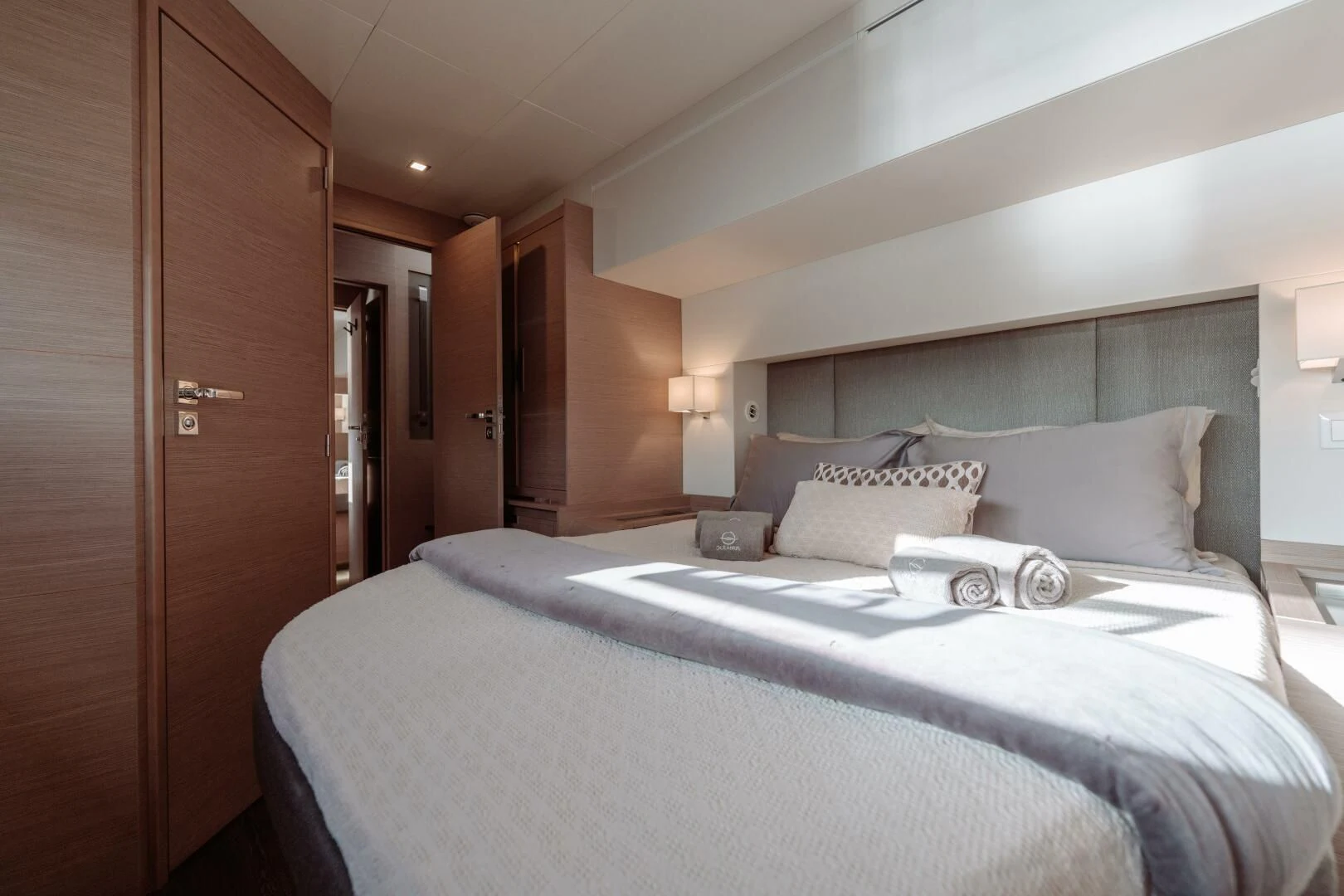 a bed in a hotel room aboard OCEANUS Yacht for Sale