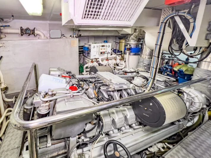 a large white machine with many tubes aboard AMNA Yacht for Sale