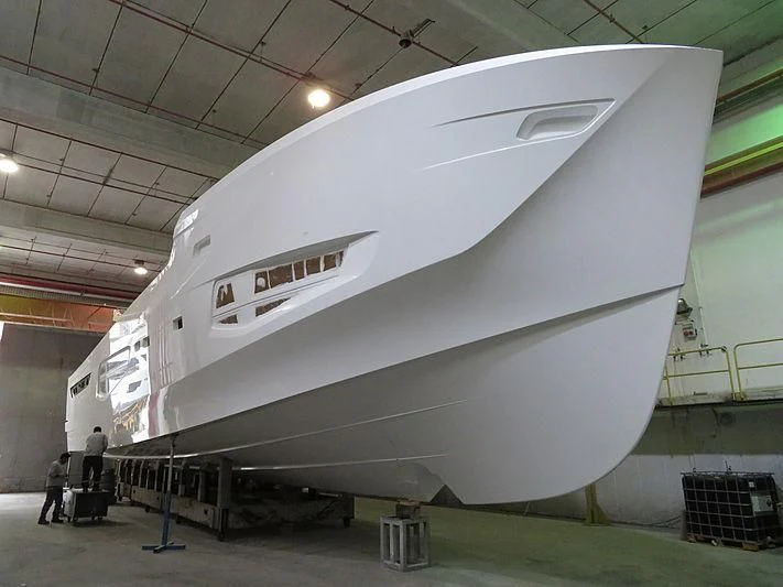 a large space shuttle in a building aboard SUN RISE Yacht for Sale