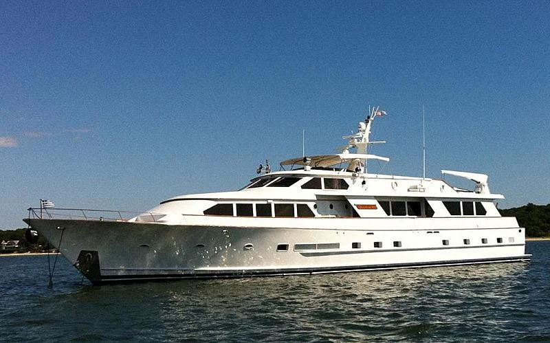 a white yacht in the water aboard ZANTINO III Yacht for Sale
