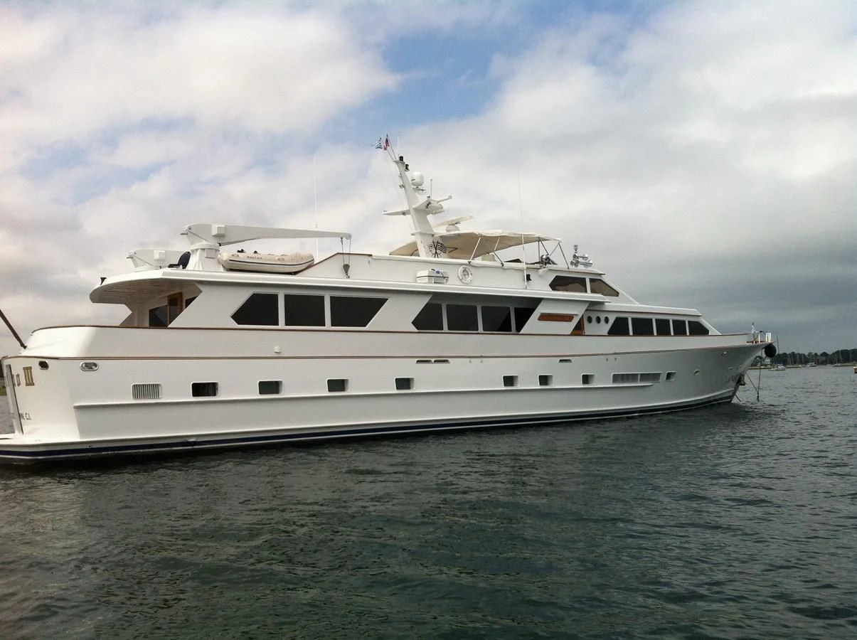 a white yacht on the water aboard ZANTINO III Yacht for Sale