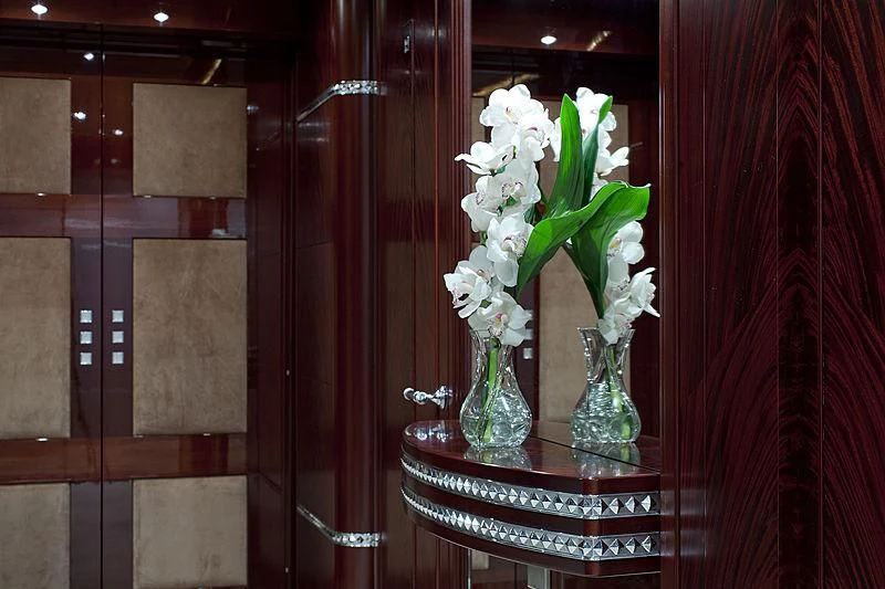 a vase with white flowers aboard SARAH Yacht for Sale