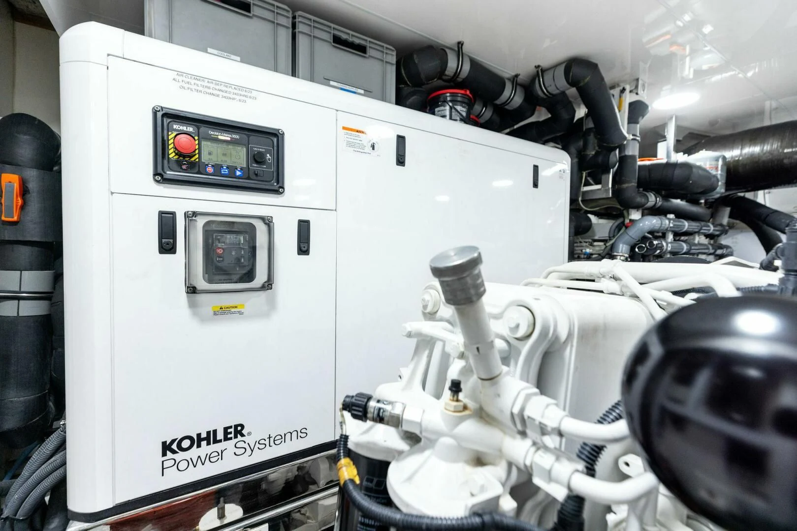 a machine with a screen aboard CLAYMAKER Yacht for Sale