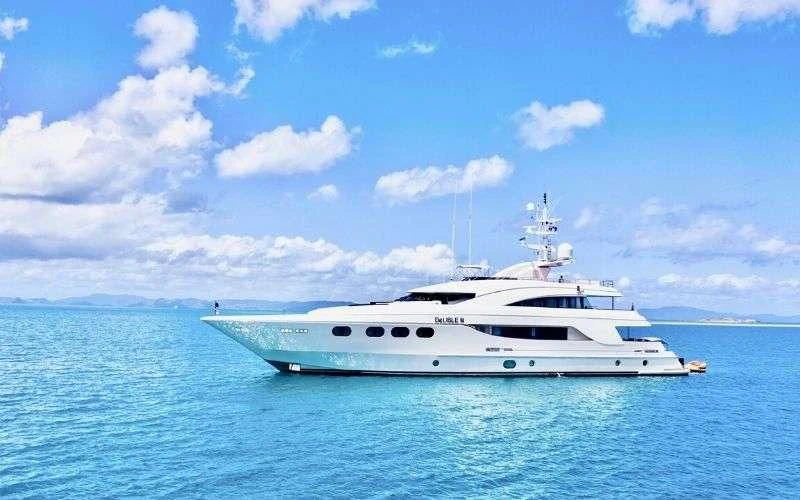 a white yacht in the water aboard DE LISLE III Yacht for Sale