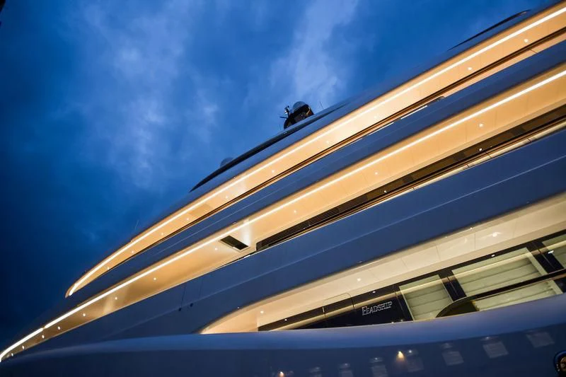 a bird on a building aboard SOPHIA Yacht for Sale
