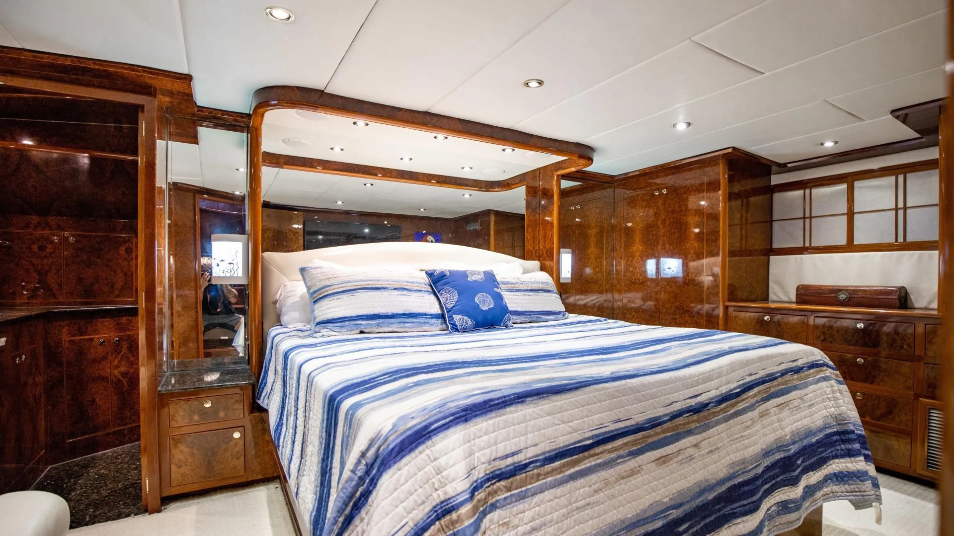 a bed in a cabin aboard DREAMCHASER Yacht for Sale