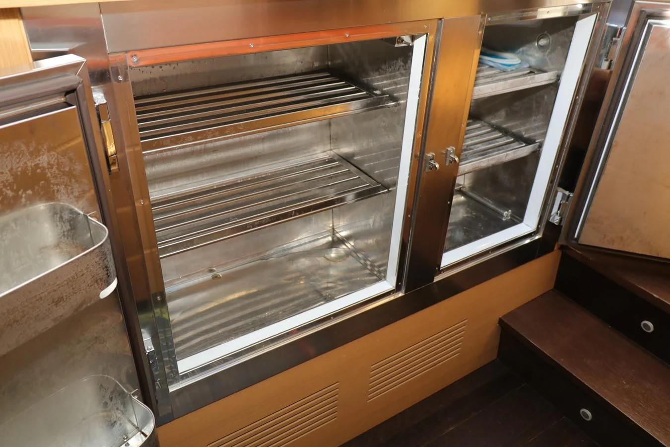 a large oven with glass doors aboard VANTAGE Yacht for Charter