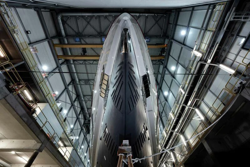 a large metal object in a building aboard ULTRA G Yacht for Sale