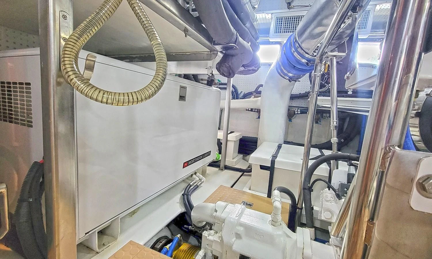 a room with machines and equipment aboard SUERTUDO Yacht for Sale