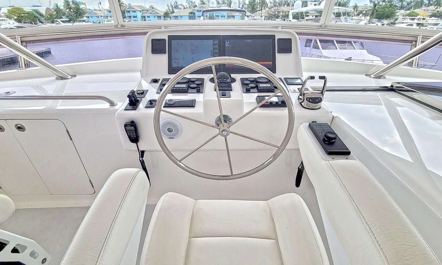 the interior of a car aboard SUERTUDO Yacht for Sale