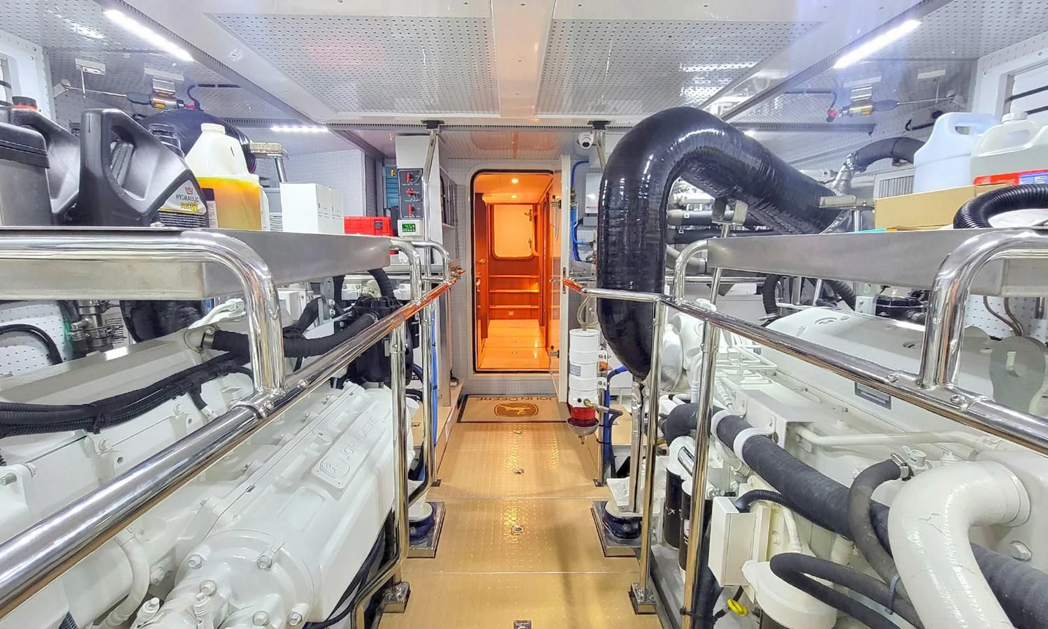 a room with large machines aboard SUERTUDO Yacht for Sale