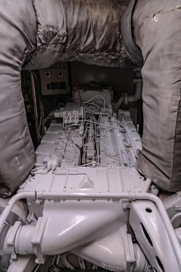 a toilet with a lot of debris aboard EL CAPRICHO Yacht for Sale