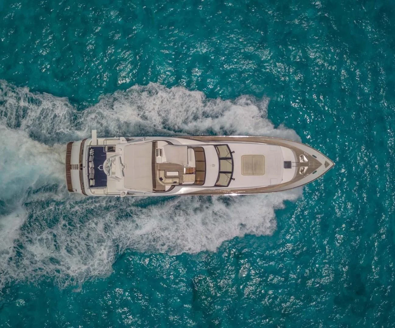 a ship in the water aboard EL CAPRICHO Yacht for Sale