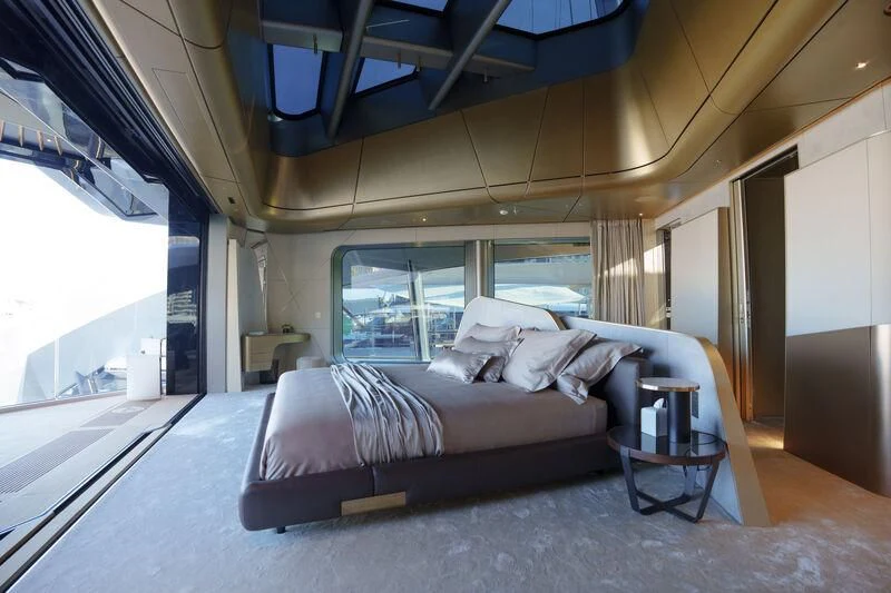 a bed in a train aboard THIS IS IT I Yacht for Sale
