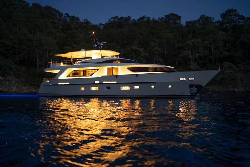 a boat on the water aboard SOUTH SEA Yacht for Sale