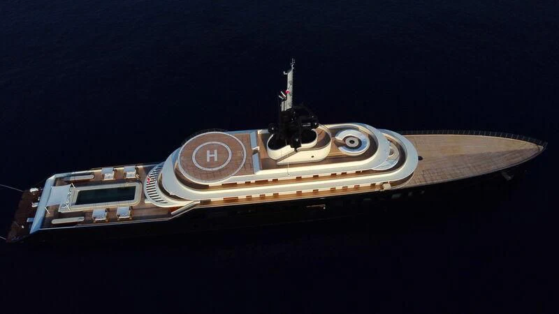 a close-up of a space ship aboard LIVA Yacht for Sale
