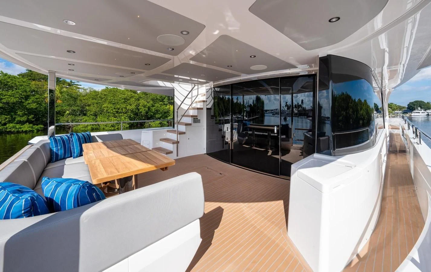 inside of a house aboard 88 YACHT Yacht for Sale