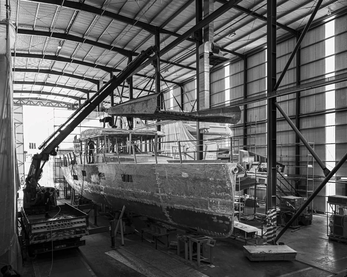 a large machine inside a building aboard 88 YACHT Yacht for Sale